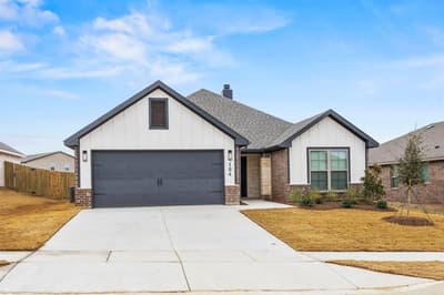 104 Maverick Trail, Valley View TX 76272 - Photo 2