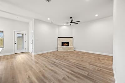104 Maverick Trail, Valley View TX 76272 - Photo 5