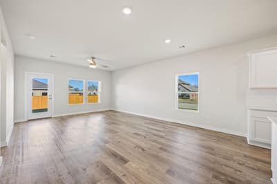 1001 Park Oak Lane, Crowley TX 76036 - Photo 3
