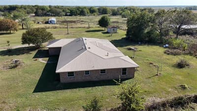 1393 NE County Road 2120 Road NE, Powell TX 75153 - Photo 4