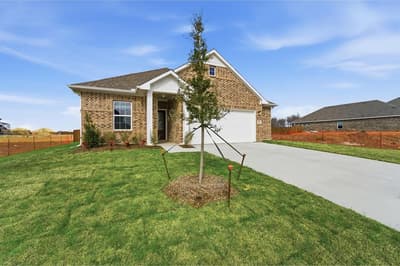 225 Charismatic Road, Waxahachie TX 75165 - Photo 2