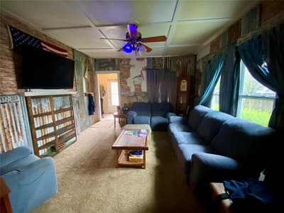 407 E Main Street, Whitesboro TX 76273 - Photo 4