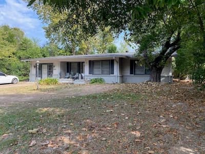 533 Bryson, Athens TX 75751