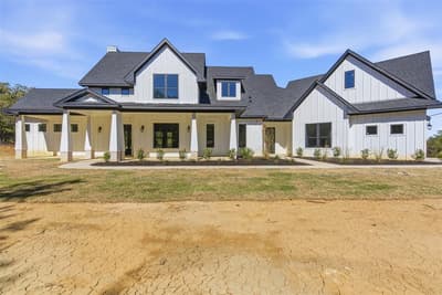 1552 Lakeridge Boulevard, Sunset TX 76270 - Photo 2