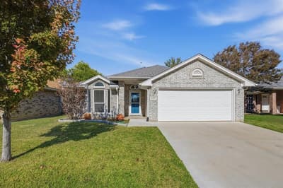 4217 Judith Way, Haltom City TX 76137 - Photo 4