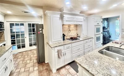2626 Shoreline Drive, Sherman TX 75092 - Photo 4