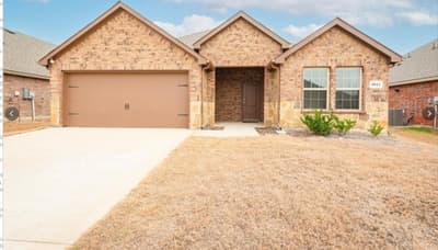 1611 Pioneer Meadow Drive, Princeton TX 75407 - Photo 2