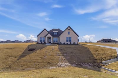 400 Texas Sage Trail, Weatherford TX 76085 - Photo 2
