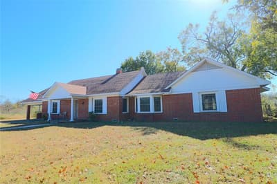 1825 Fm 27 W, Wortham TX 76693