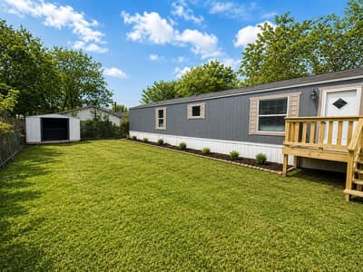 5421 Lake View Drive, Granbury TX 76048 - Photo 2