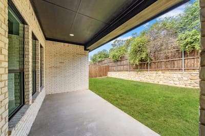 6421 ST  GEORGE Court, North Richland Hills TX 76180 - Photo 4