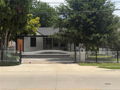 1318 S Ewing Avenue, Dallas TX 75216