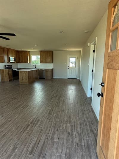 1012 Morgan Court, Springtown TX 76082 - Photo 3