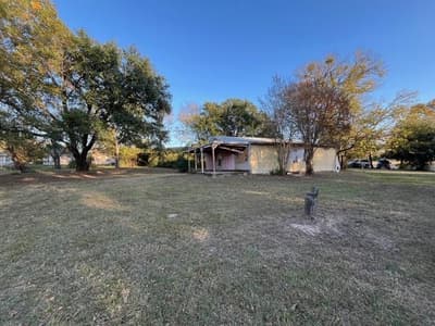306 Bounding Main Street, Gun Barrel City TX 75156 - Photo 2