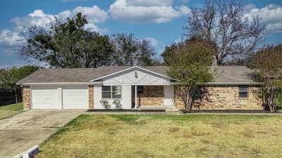 121 Meadow Lane, Aledo TX 76008