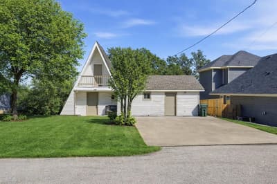 2707 Austin Drive, Granbury TX 76048