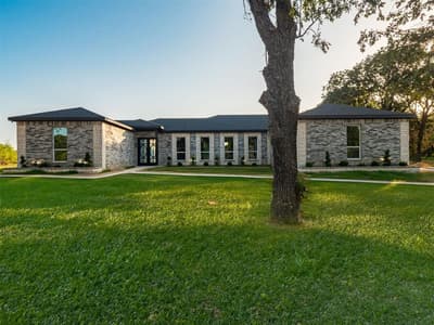 133 Crestview Drive, Corsicana TX 75109