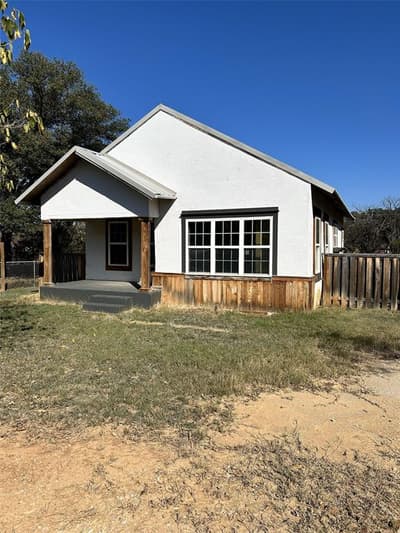 3514 2nd Street, Brownwood TX 76801