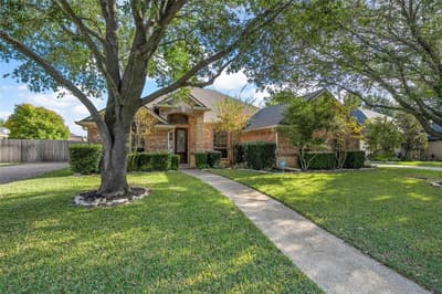302 Canterbury Drive, Waco TX 76712