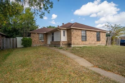 9319 Rutherglen Drive, Dallas TX 75227