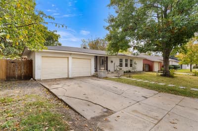 4809 waldron Avenue, Fort Worth TX 76133 - Photo 2