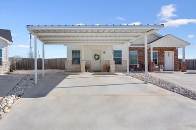 518 Alamo Court, McGregor TX 76657