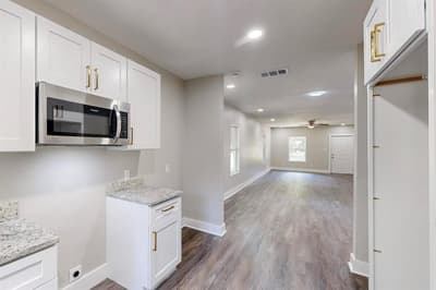 1500 W Collin Street, Corsicana TX 75110 - Photo 3