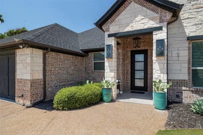 1019 Anna Circle, Granbury TX 76048 - Photo 3