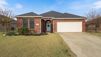 202 Angelina Drive, Crandall TX 75114