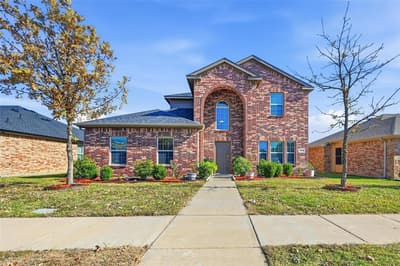 2020 Glen Hollow Drive, Lancaster TX 75134
