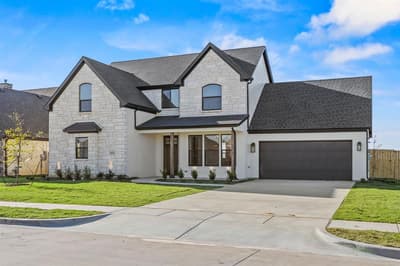 1833 Sudbury Drive, Cleburne TX 76033 - Photo 2
