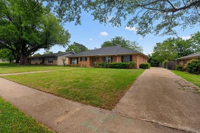 1616 W Shields Drive, Sherman TX 75092