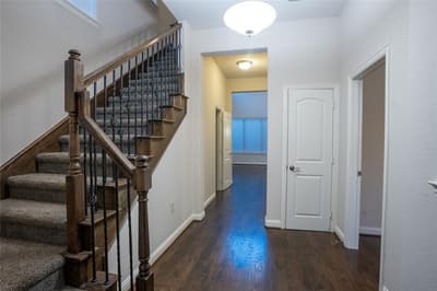4127 Cascade Sky Drive, Arlington TX 76005 - Photo 2