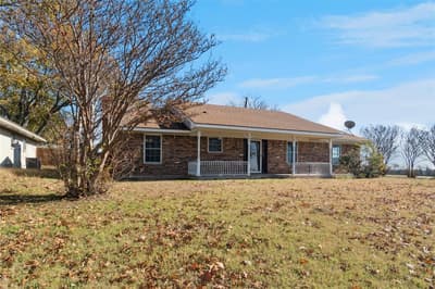941 Maple Street, Howe TX 75459