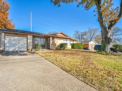 509 Bluewood Drive, Dallas TX 75232