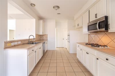 7914 Albany Drive, Rowlett TX 75089 - Photo 4