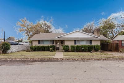 663 6th Street, Honey Grove TX 75446