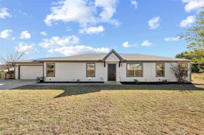 144 Emerald Drive, Weatherford TX 76087 - Photo 2