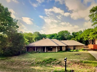 137 Meadowcreek Road, Coppell TX 75019 - Photo 3