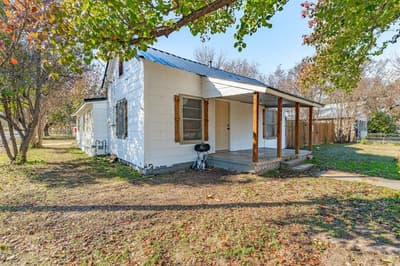 1000 N Clinton Street N, Stephenville TX 76401 - Photo 3