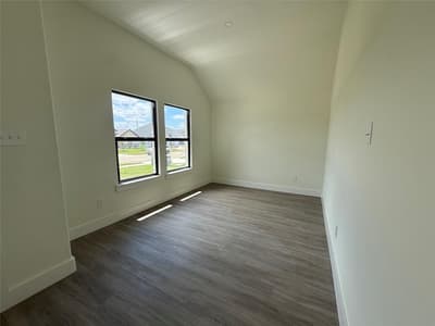 209 Comfort Drive, Godley TX 76044 - Photo 3