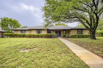 1203 Westminister Lane, Duncanville TX 75137