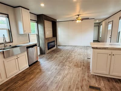 3003 Elmwood Drive, Granbury TX 76048 - Photo 3