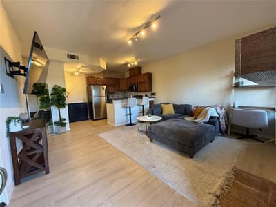 5757 E University Boulevard # 22R, Dallas TX 75206 - Photo 2