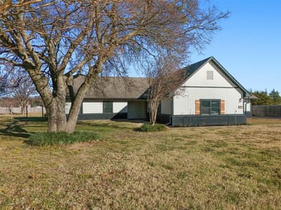 137 S Meadowbrook Drive, Pottsboro TX 75076