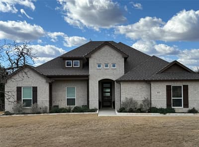 1021 Churchill Lane, Millsap TX 76066