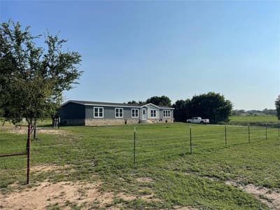 4565 County Road 140, Stephenville TX 76401 - Photo 2
