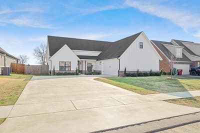 1825 Meadowview, Canton TX 75103
