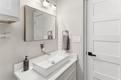 1202 Hillwood Drive, Lewisville TX 75067 - Photo 5