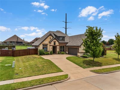 1441 Grassy Meadows Drive, Burleson TX 76058 - Photo 5